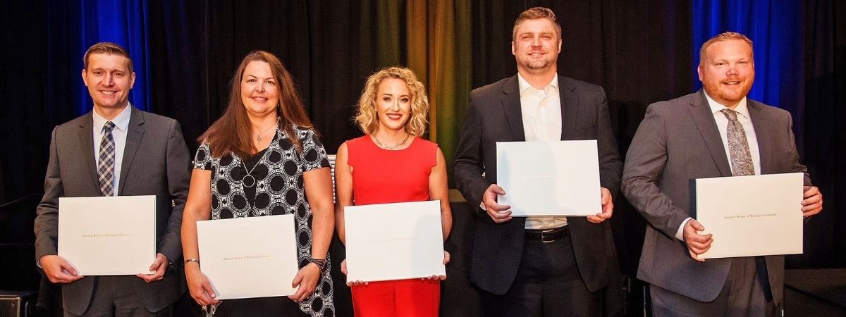 Graduates of Graduate School of Banking at Colorado wit